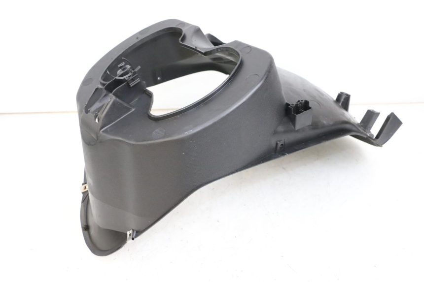 photo de FRONT WHEEL HUB PIAGGIO NEW TYPHOON 50 (2018 - 2021) - Technical close-up