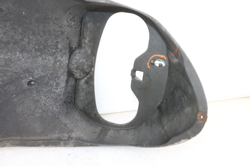 photo de FRONT UNDERTRAY PIAGGIO NEW TYPHOON 50 (2010 - 2017) - Markings and original references