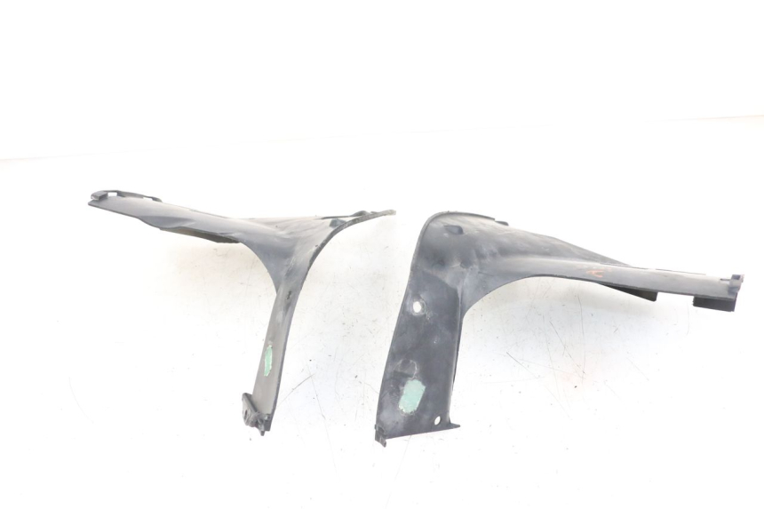 photo de FRONT WHEEL FENDER HONDA NTV DEAUVILLE 650 (1998 - 2001) - Component detail