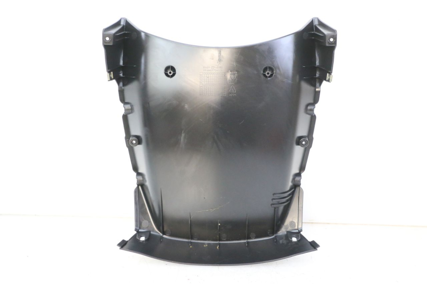 photo de FRONT UNDERTRAY PEUGEOT TWEET 4T 50 (2023 - 2025) - Zoom on usage condition