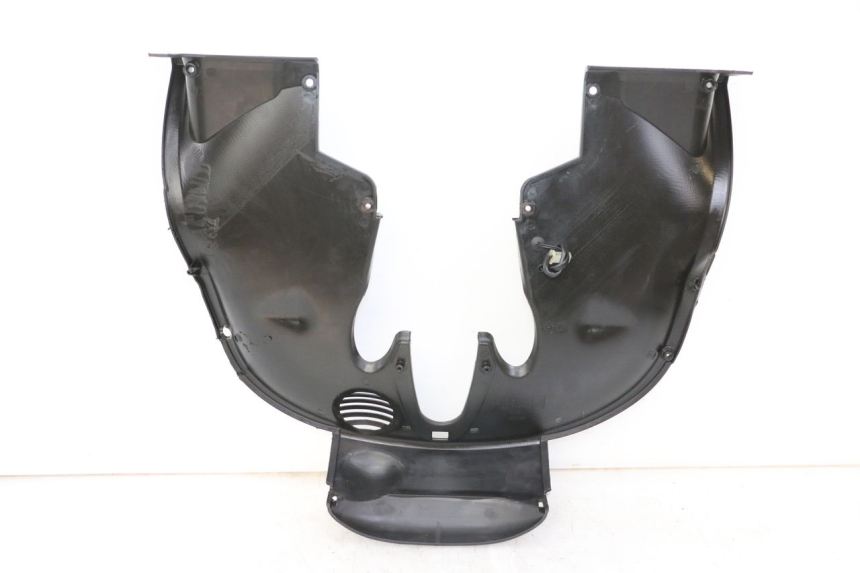 photo de FRONT WHEEL AXLE PIAGGIO MP3 LT 400 (2007 - 2012) - Technical close-up