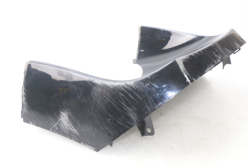 photo de FRONT WHEEL AXLE DAELIM S2 FI 125 (2008 - 2017) - Markings and original references