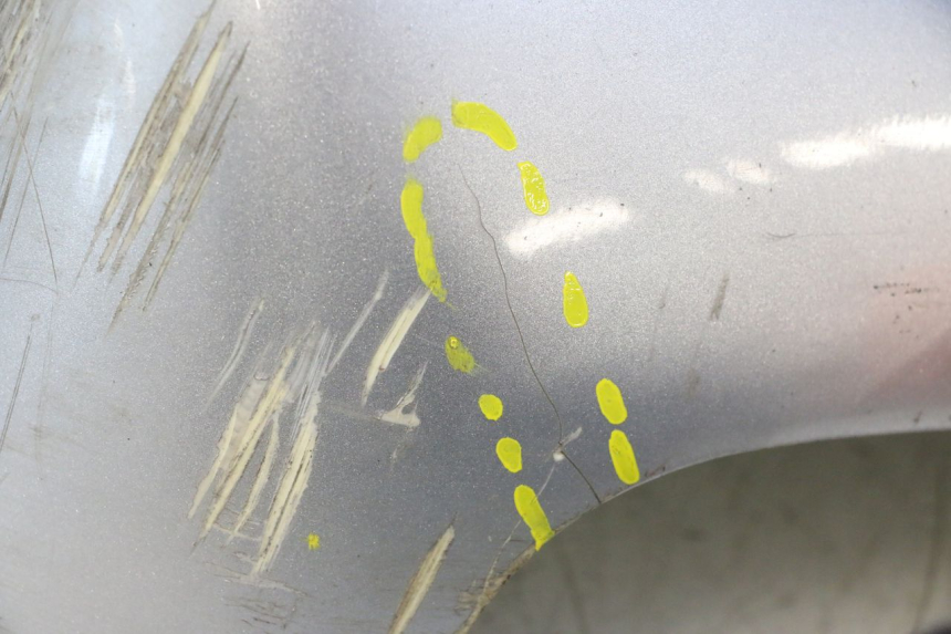 photo de FRONT UNDERTRAY HONDA SH 125 (2001 - 2003) - Surface and material condition