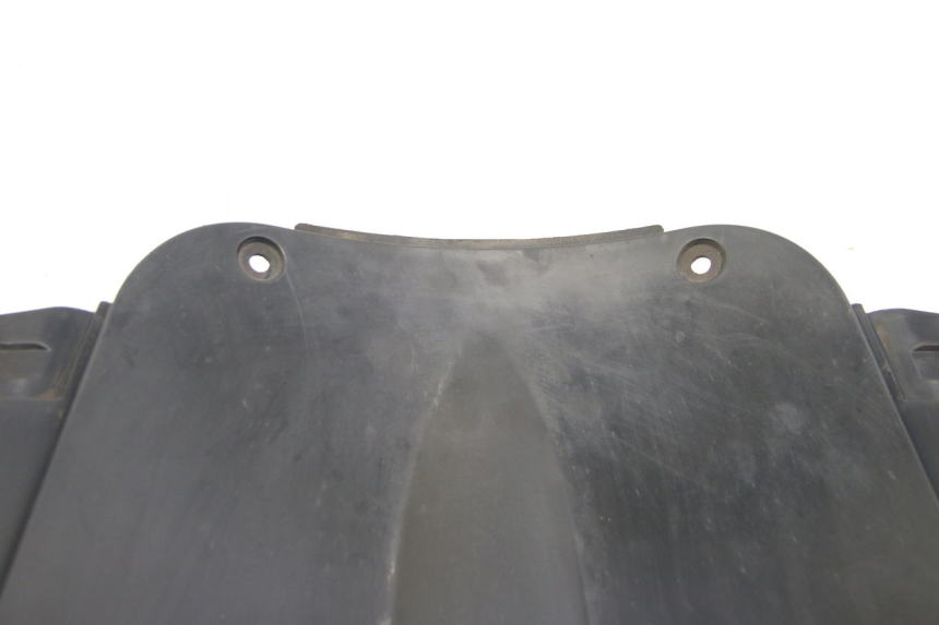 photo de FRONT WHEEL AXLE SUZUKI SIXTEEN 125 (2008 - 2010) - Checked used part