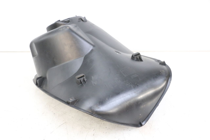 photo de FRONT WHEEL FENDER PEUGEOT SPEEDFIGHT 100 (1997 - 2007) - Alternative perspective