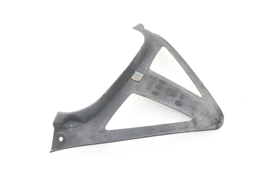 photo de FRONT UNDERTRAY TRIUMPH SPRINT ST ABS 1050 (2005 - 2007) - Component detail