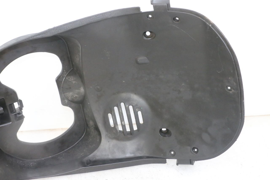 photo de FRONT UNDERTRAY APRILIA SR 2T 50 (2018 - 2022) - Product overview