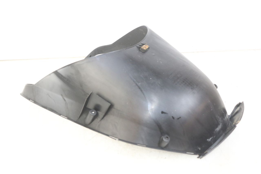 photo de FRONT WHEEL AXLE HONDA VISION NSC R 50 (2013 - 2015) - Zoom on usage condition