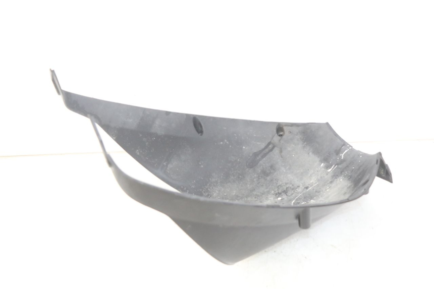 photo de FRONT WHEEL AXLE HONDA VISION NSC R 50 (2013 - 2015) - Technical close-up