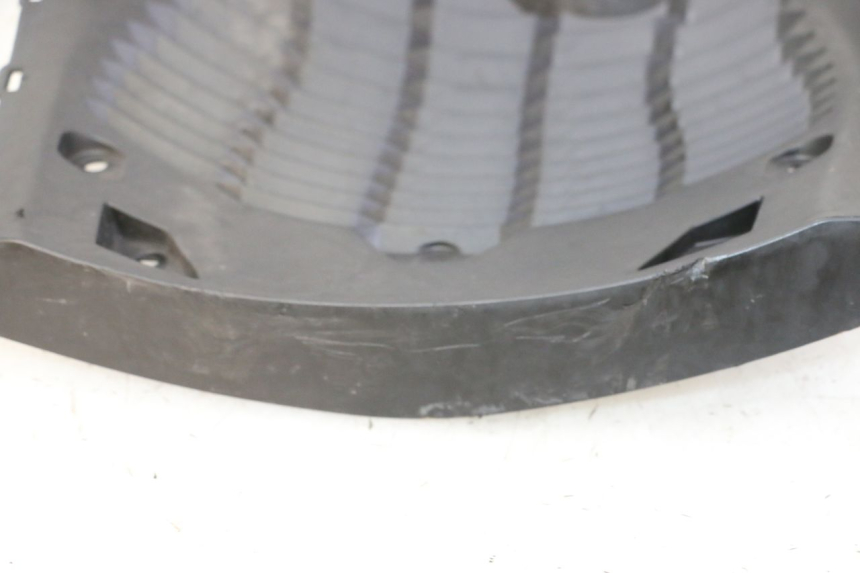 photo de FRONT UNDERTRAY YAMAHA XMAX X-MAX 125 (2021 - 2025) - Component detail