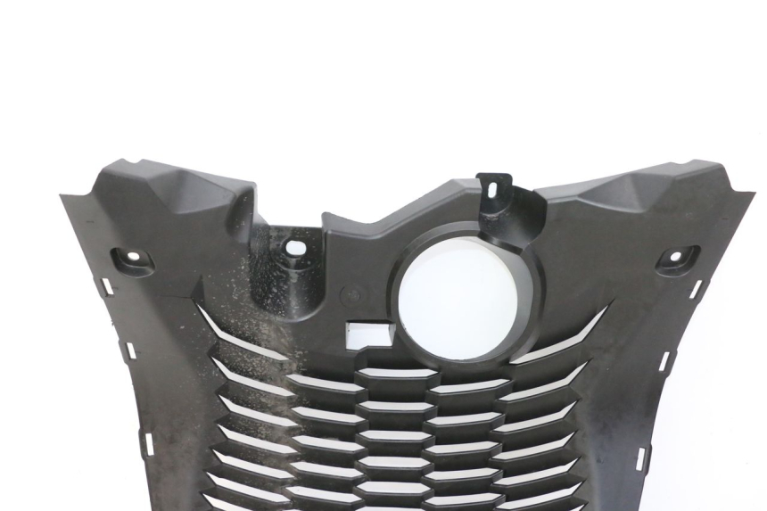 photo de FRONT UNDERTRAY YAMAHA XMAX X-MAX 125 (2021 - 2025) - Markings and original references
