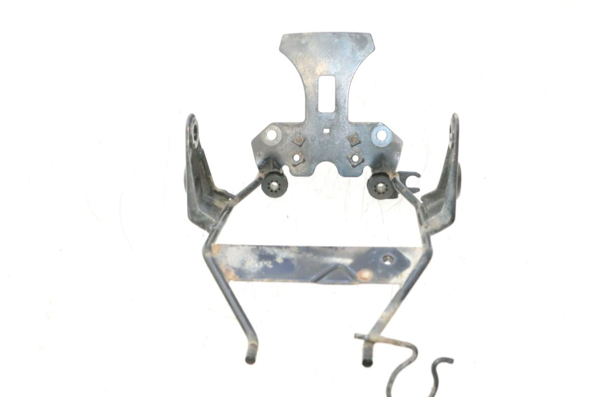 photo de HEADLIGHT BRACKET HONDA CB TWO FIFTY 250 (1991 - 2002) - Component detail