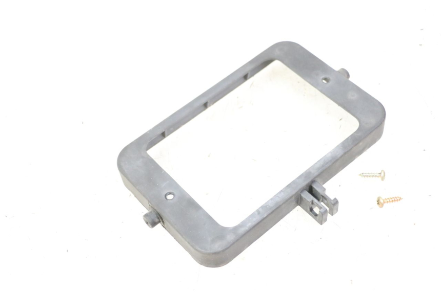 photo de HEADLIGHT BRACKET SUZUKI CP 80 (1985 - 1996) - Zoom on usage condition