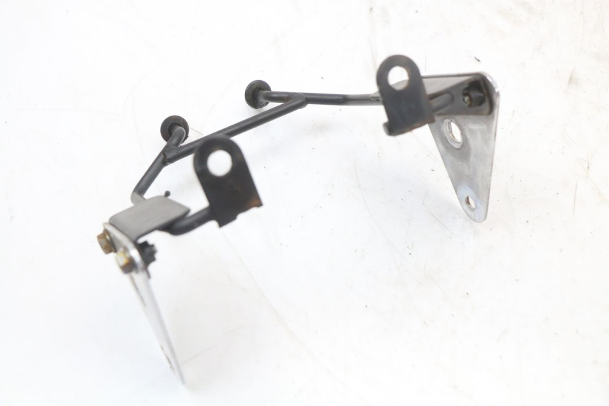 photo de HEADLIGHT BRACKET ASTOR ORCAL 125 (2015 - 2017) - Component detail