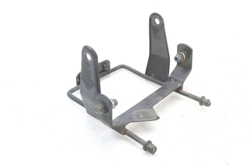 photo de HEADLIGHT BRACKET SKYTEAM SKYMAX PRO 125 (2012 - 2016) - Main view