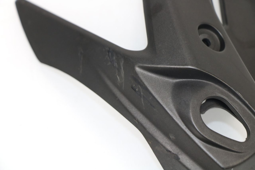 photo de HEADLIGHT BRACKET YAMAHA XJ6 ABS 600 (2008 - 2016) - Technical close-up