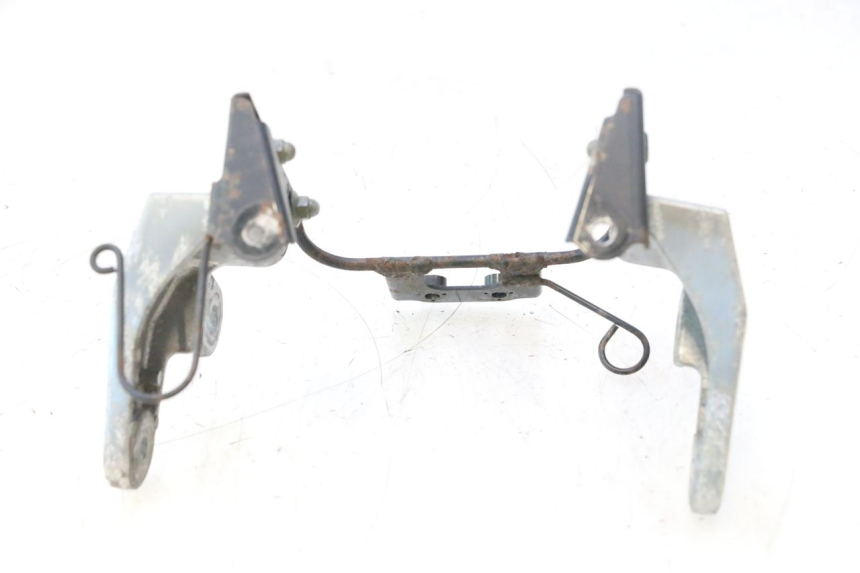 photo de HEADLIGHT BRACKET YAMAHA XJR 1300 (1998 - 2002) - Alternative perspective