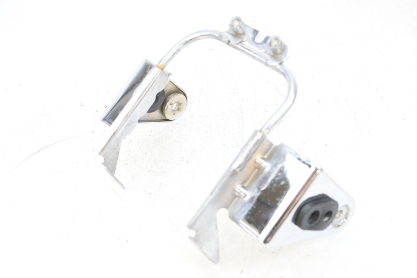 photo de HEADLIGHT BRACKET KAWASAKI ZR 7 750 (1999 - 2004) - Main view