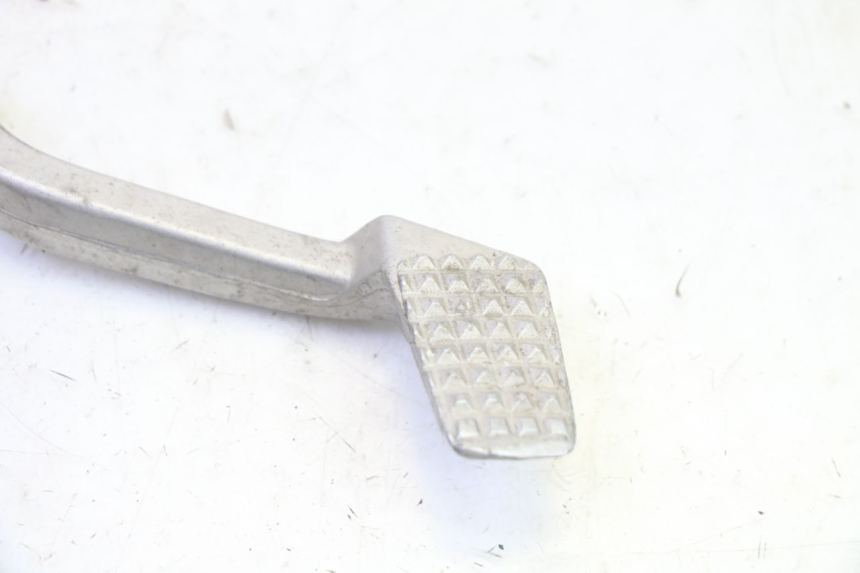 photo de BRAKE PEDAL KAWASAKI GPX R WARBIRD 600 (1988 - 1993) - Zoom on usage condition