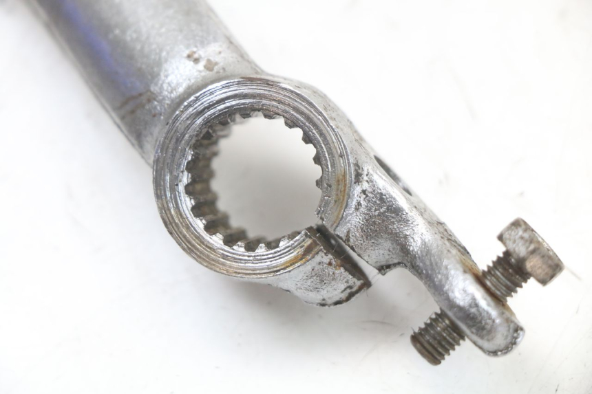 photo de BRAKE PEDAL SUZUKI GSX E 250 (1982 - 1983) - Component detail