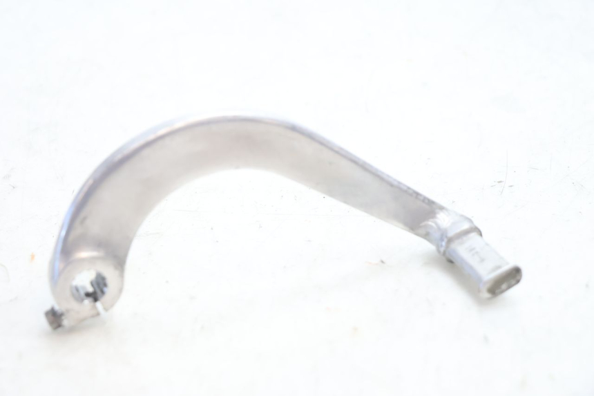 photo de BRAKE PEDAL SUZUKI GSX F GSXF 750 (1988 - 1998) - Alternative perspective