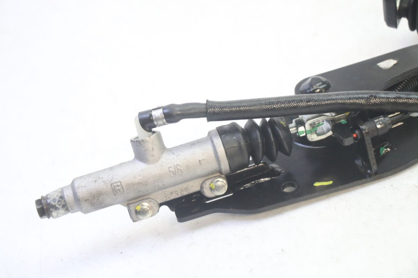 photo de BRAKE PEDAL PIAGGIO MP3 HPE 350 (2018 - 2020) - Component detail
