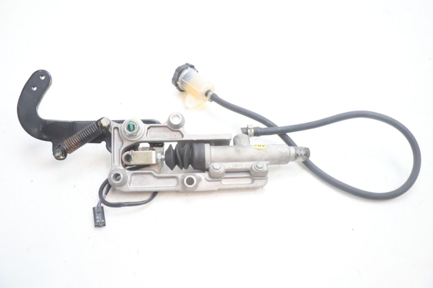 photo de BRAKE PEDAL PIAGGIO MP3 HPE 530 (2022 - 2026) - Main view