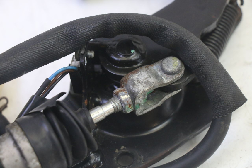 photo de BRAKE PEDAL PIAGGIO MP3 RL 250 (2006 - 2010) - Product overview