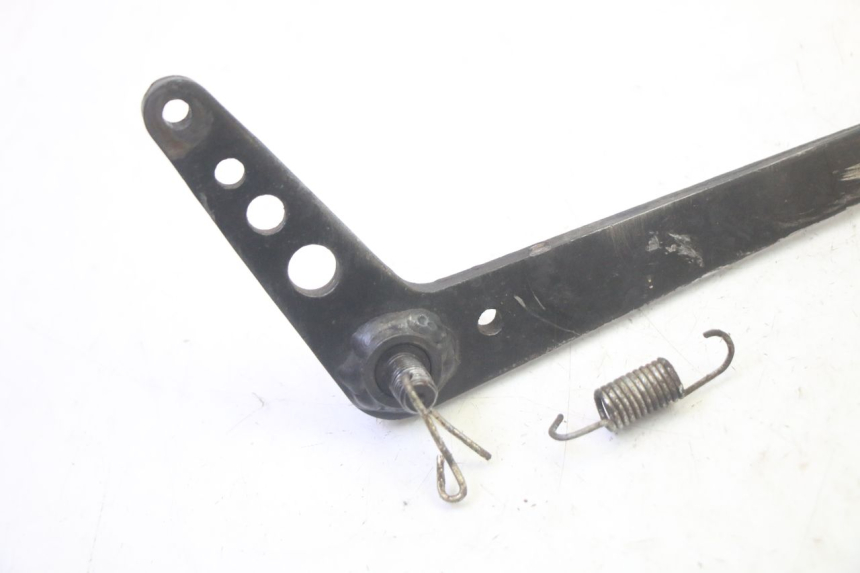 photo de BRAKE PEDAL YAMAHA TTR 125 (2000 - 2020) - Technical close-up