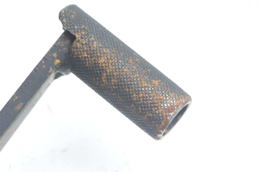 photo de BRAKE PEDAL DAELIM VJ ROADWIN 125 (2004 - 2007) - Alternative perspective