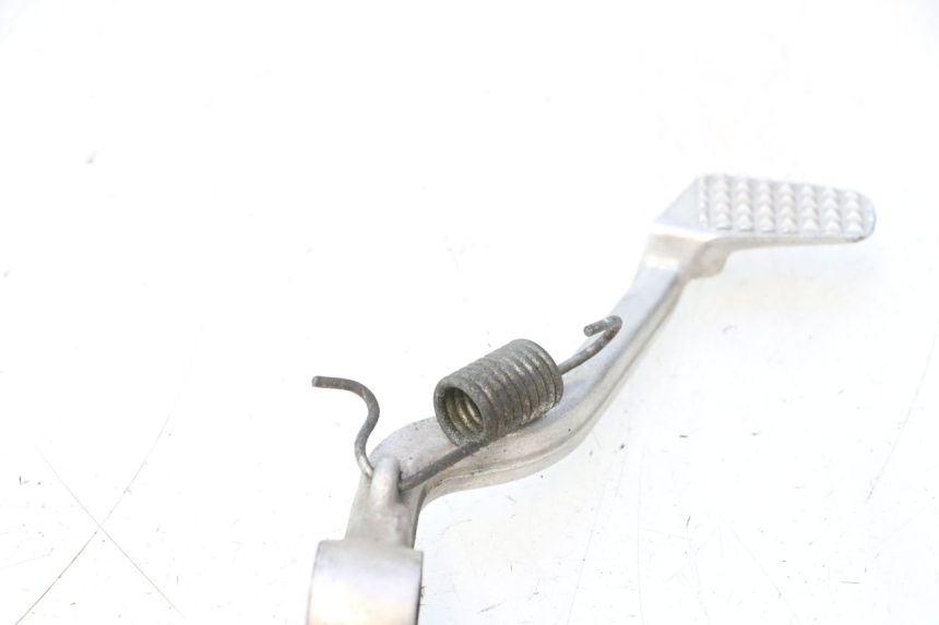 photo de BRAKE PEDAL KAWASAKI ZZR 600 (1995 - 2004) - Fixing points details