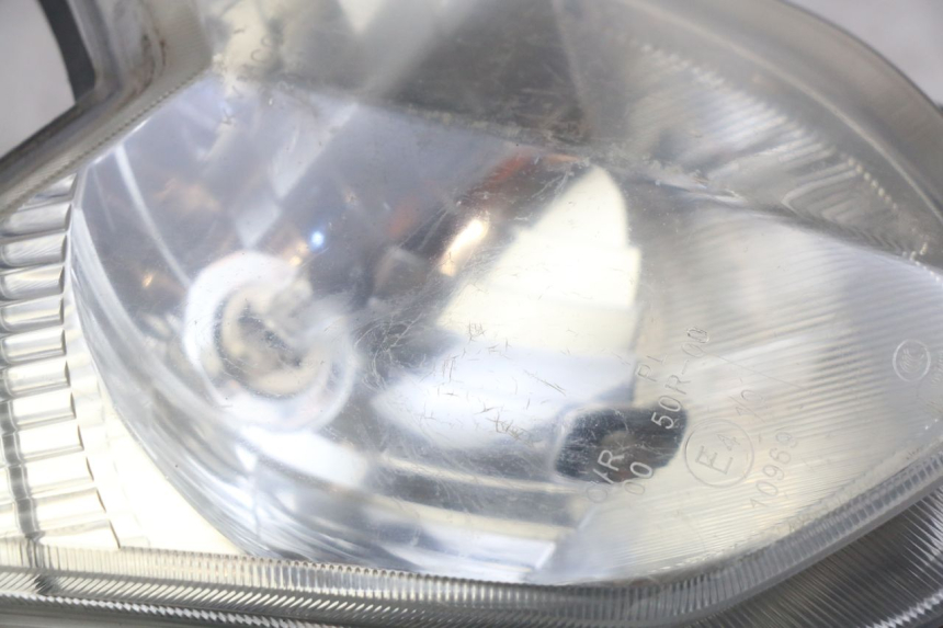 photo de FRONT HEADLIGHT KYMCO AGILITY 4T 50 (2005 - 2018) - Surface and material condition