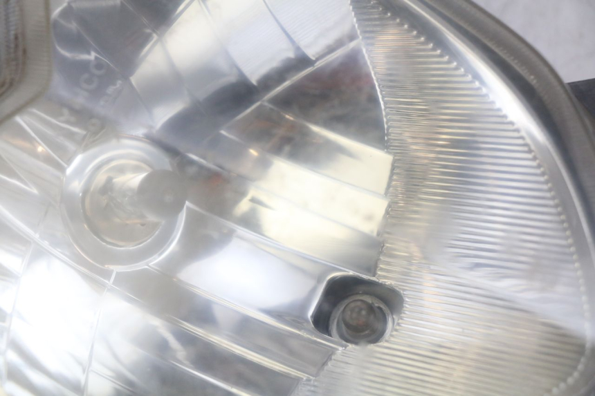 photo de FRONT HEADLIGHT KYMCO AGILITY 4T 50 (2005 - 2018) - Markings and original references