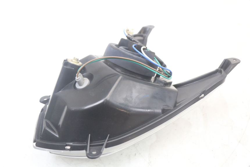 photo de FRONT HEADLIGHT KYMCO AGILITY 4T 50 (2018 - 2022) - Technical close-up