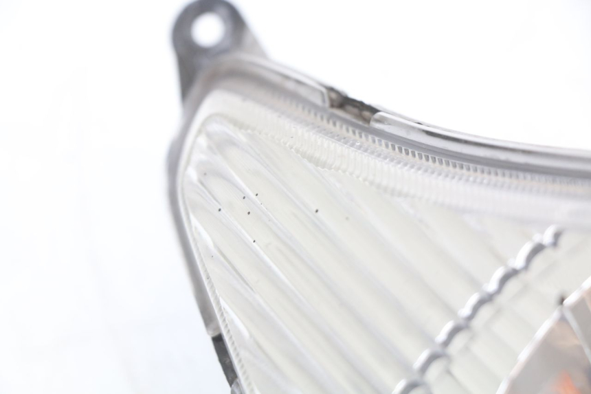 photo de HEADLIGHT KYMCO AGILITY FR 2T 50 (2012 - 2017) - Fixing points details