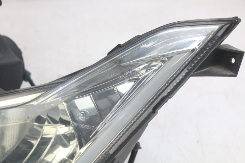 photo de FRONT HEADLIGHT NECO ALEXONE 125 (2017 - 2024) - Additional view of the item