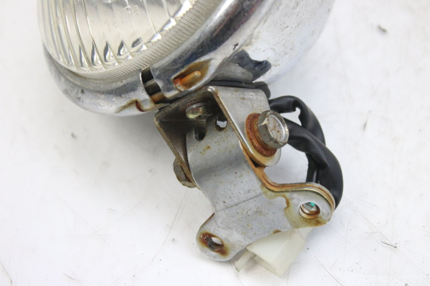 photo de FRONT HEADLIGHT WILDLANDER BISCUIT 125 (2004 - 2010) - Component detail