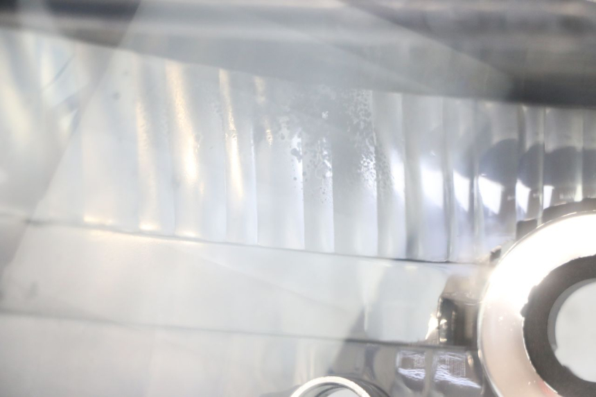 photo de FRONT HEADLIGHT BMW C1 125 (2000 - 2003) - Technical close-up