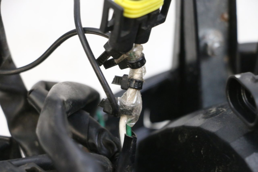 photo de HEADLIGHT MAG POWER BOMBERS 4T 50 (2016 - 2026) - Additional view of the item