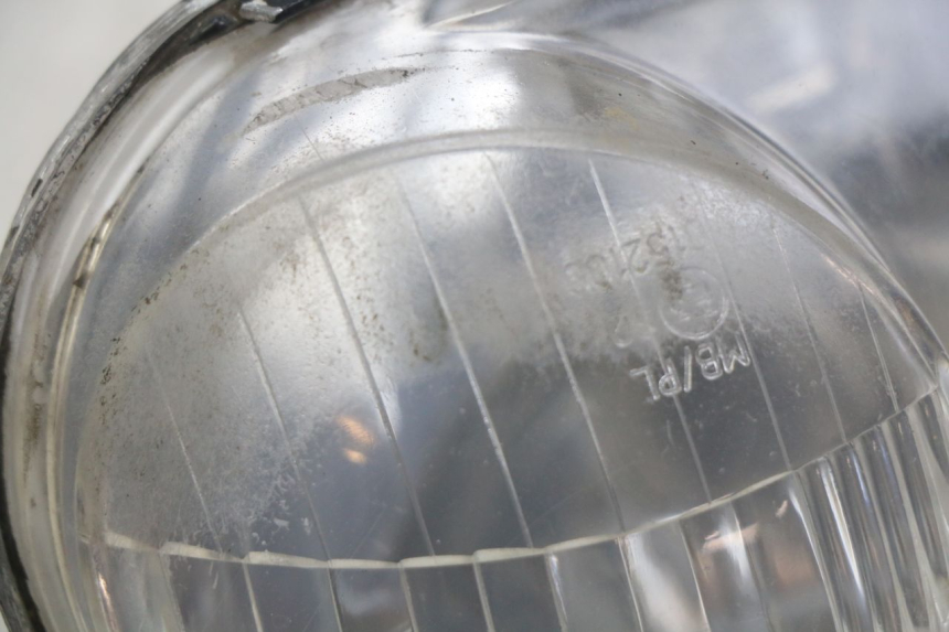 photo de FRONT HEADLIGHT MBK BOOSTER NEXT GENERATION 50 (1995 - 1998) - Alternative perspective