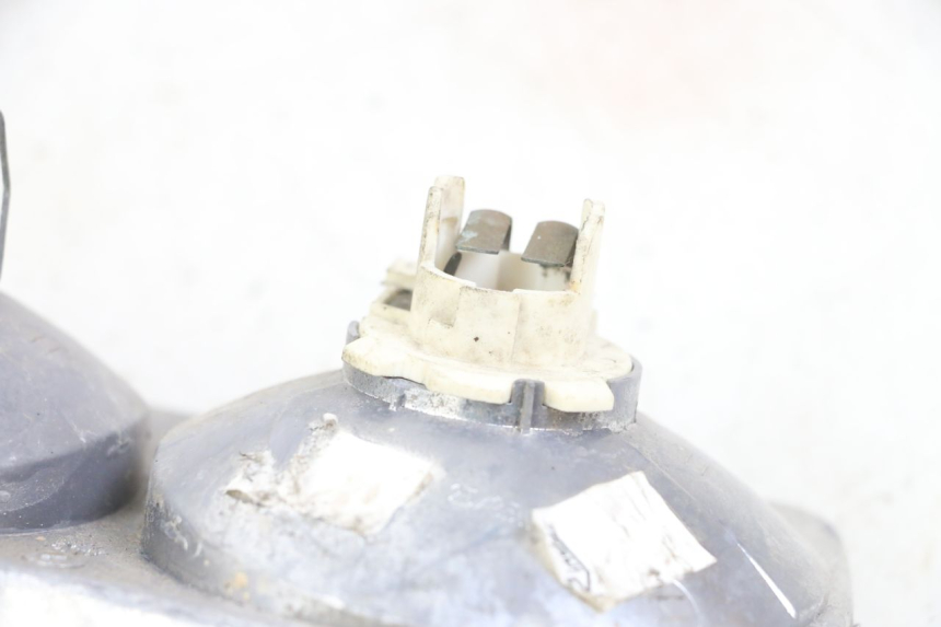 photo de FRONT HEADLIGHT MBK BOOSTER SPIRIT 50 (2004 - 2017) - Zoom on usage condition