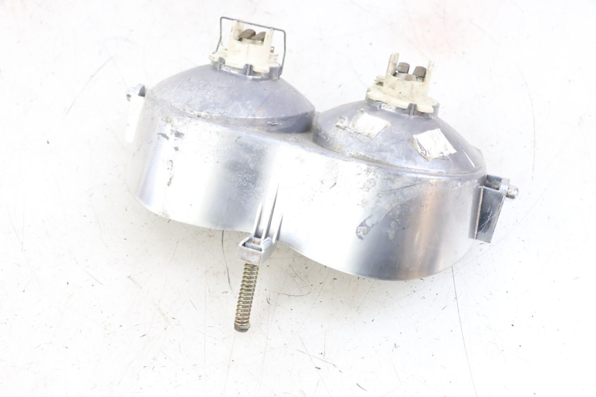 photo de FRONT HEADLIGHT MBK BOOSTER SPIRIT 50 (2004 - 2017) - Alternative perspective