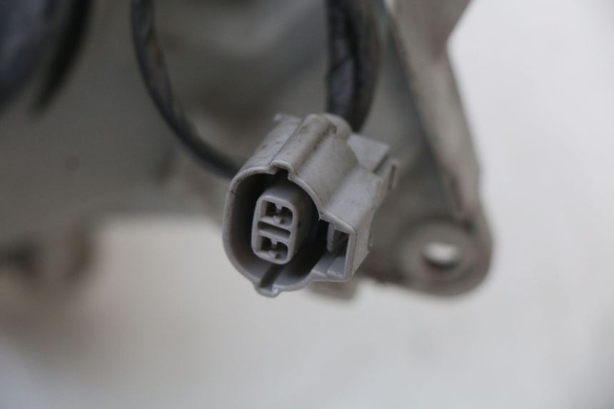 photo de FRONT HEADLIGHT SUZUKI BURGMAN 125 (2007 - 2014) - Additional view of the item