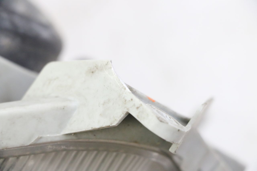 photo de FRONT HEADLIGHT SUZUKI BURGMAN 125 (2007 - 2014) - Component detail