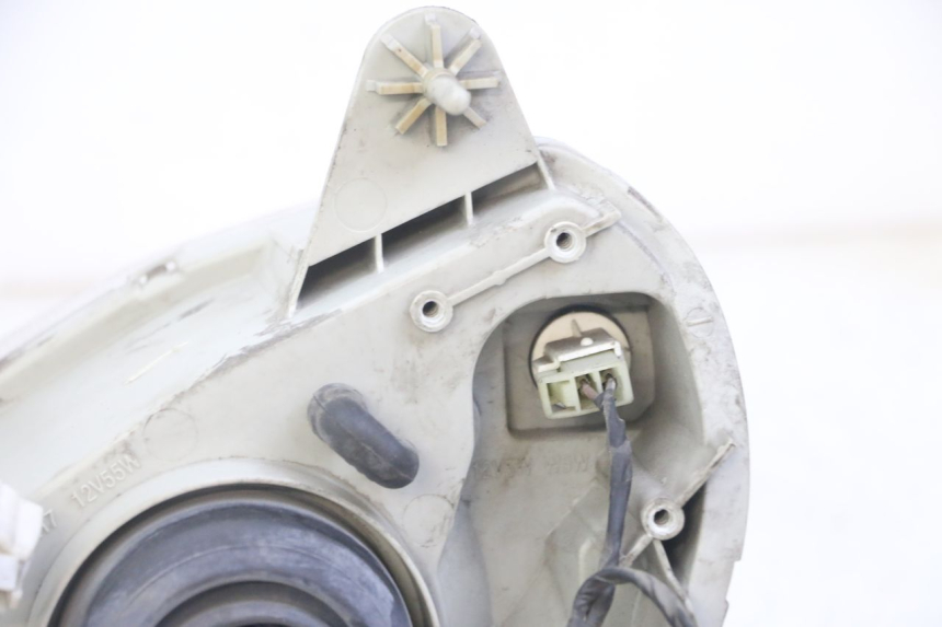 photo de FRONT HEADLIGHT SUZUKI BURGMAN 125 (2007 - 2014) - Distinctive features