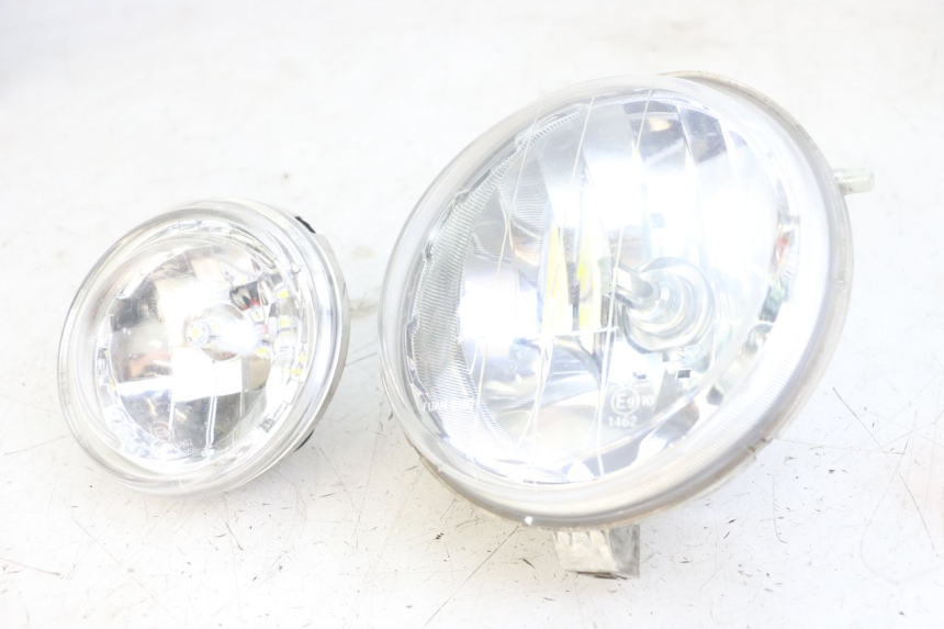 photo de FRONT HEADLIGHT YAMAHA BW'S BWS 125 (2010 - 2013) - Main view