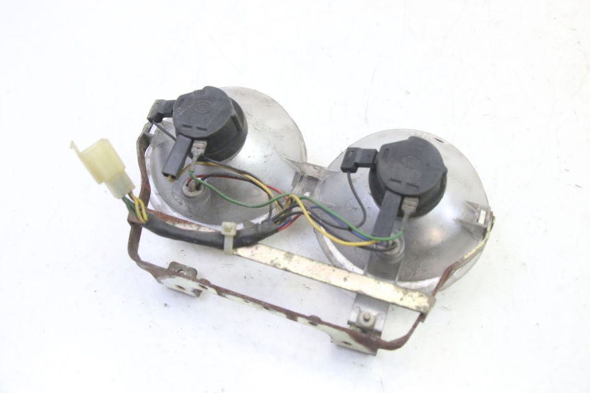 photo de HEADLIGHT YAMAHA BW'S 100 (1999 - 2002) - Product overview