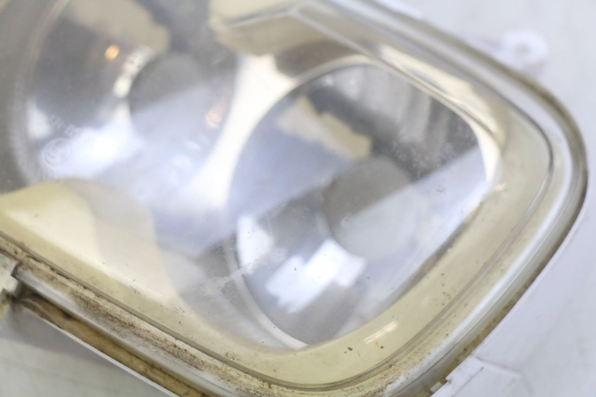 photo de FRONT HEADLIGHT YAMAHA BW'S EASY 50 (2013 - 2016) - Technical close-up