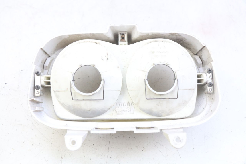 photo de FRONT HEADLIGHT YAMAHA BW'S EASY 50 (2013 - 2016) - Surface and material condition
