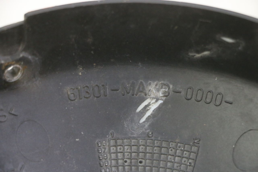 photo de FRONT HEADLIGHT HONDA CBF 500 (2004 - 2007) - High-resolution close-up